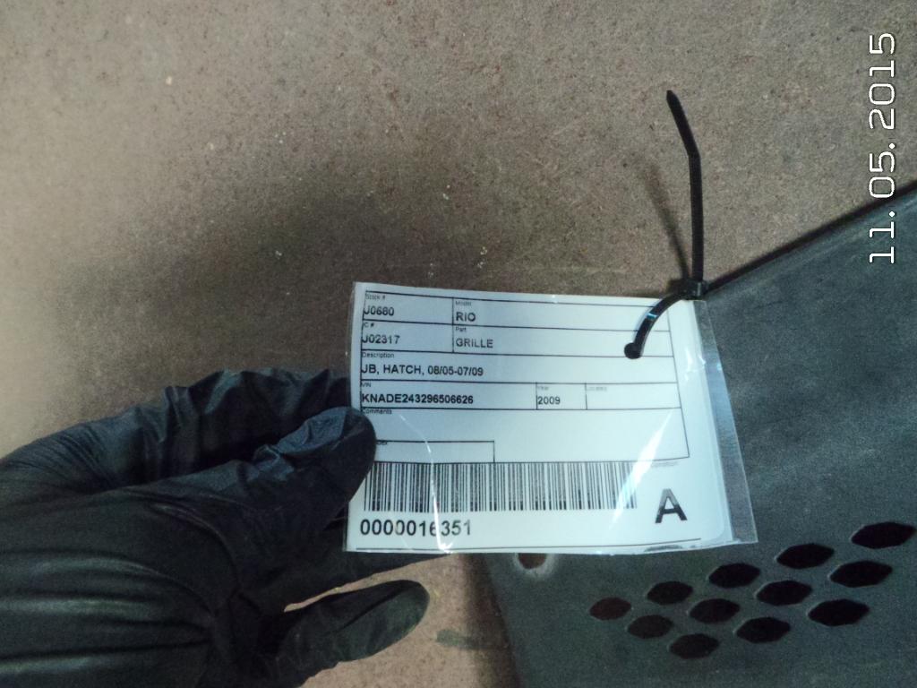 View Auto part Grille Kia Rio 2009