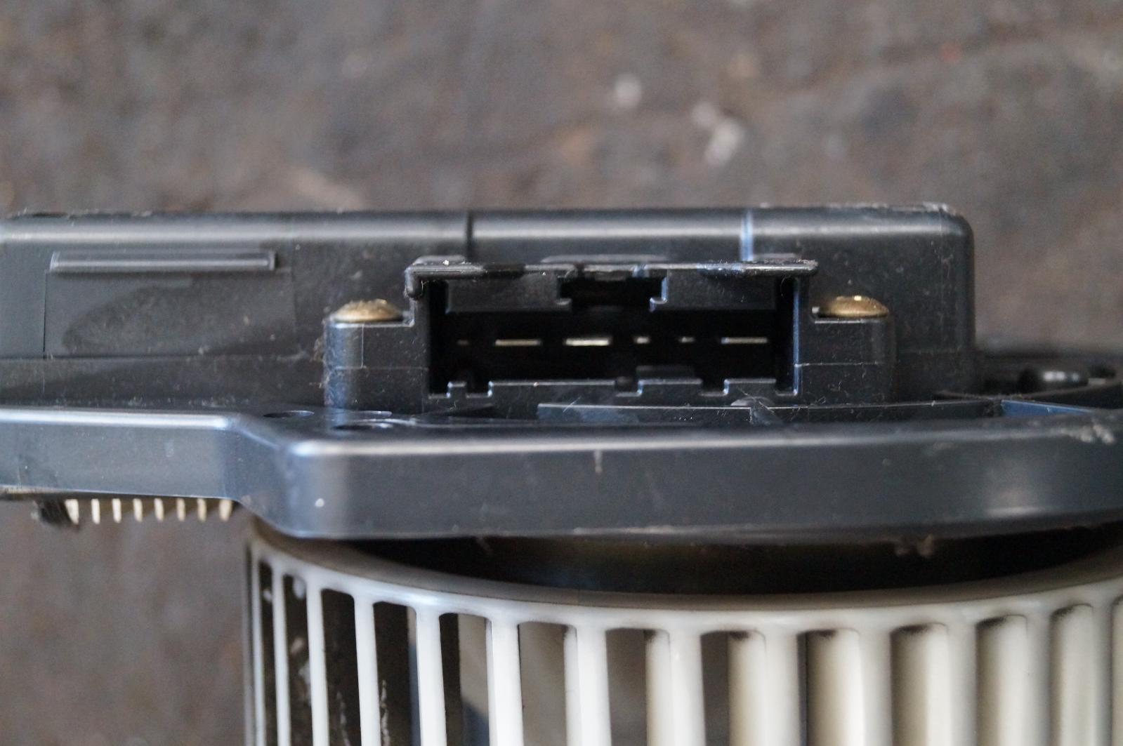 View Auto part Heater Fan Motor Nissan Skyline 1997