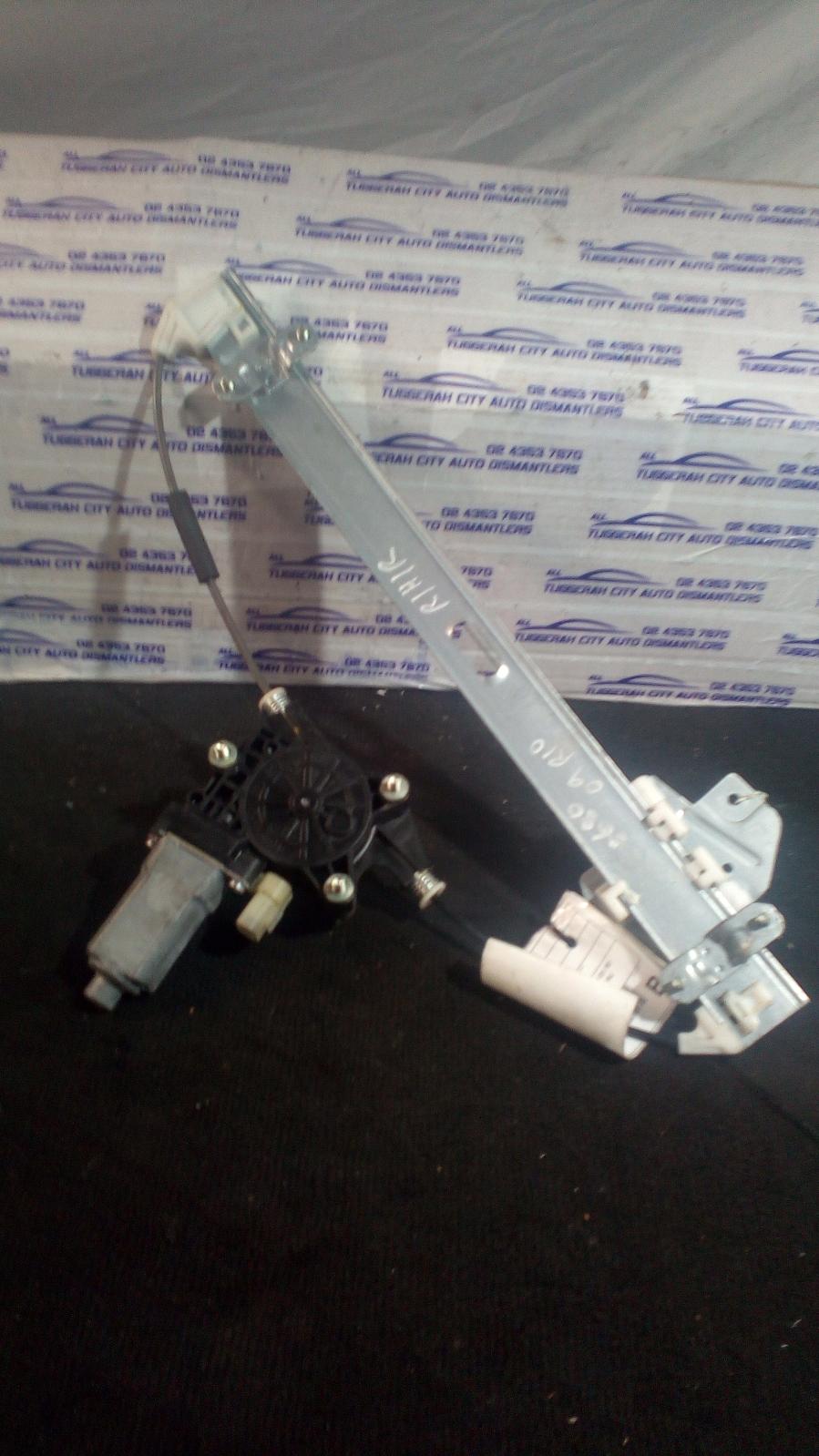 2009 Kia Rio Right Rear Wnd Reg/Motor View Auto part Right Rear Wnd Reg/Motor Kia Rio 2009