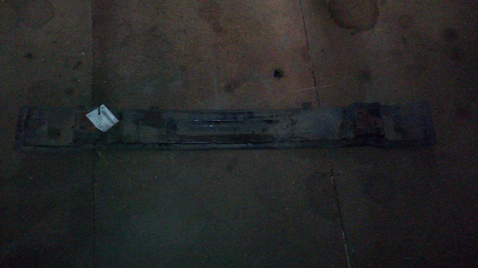 2004 Hyundai Terracan R/Bar Bracket/Reinfo View Auto part R/Bar Bracket/Reinfo Hyundai Terracan 2004