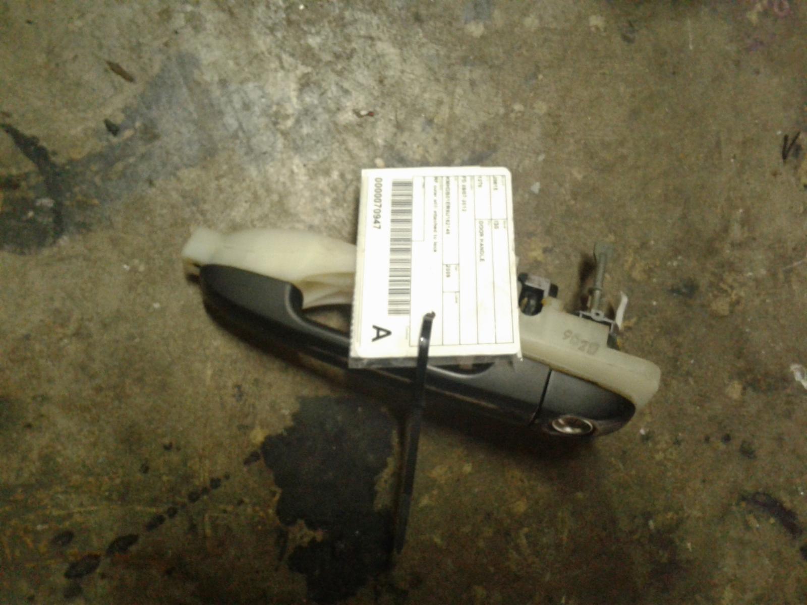 View Auto part Door Handle Hyundai I30 2009