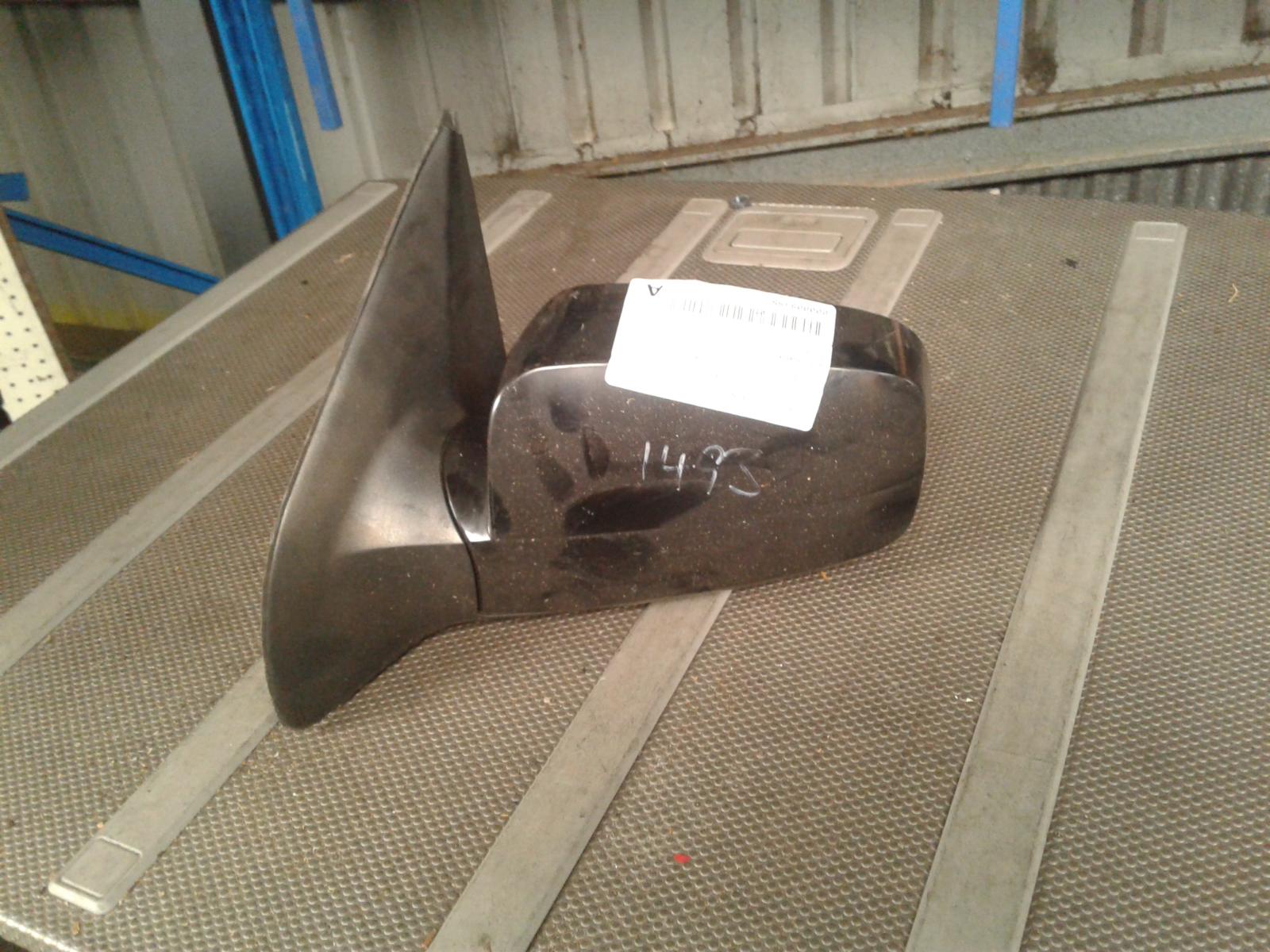 View Auto part Left Door Mirror Kia Sorento 2008