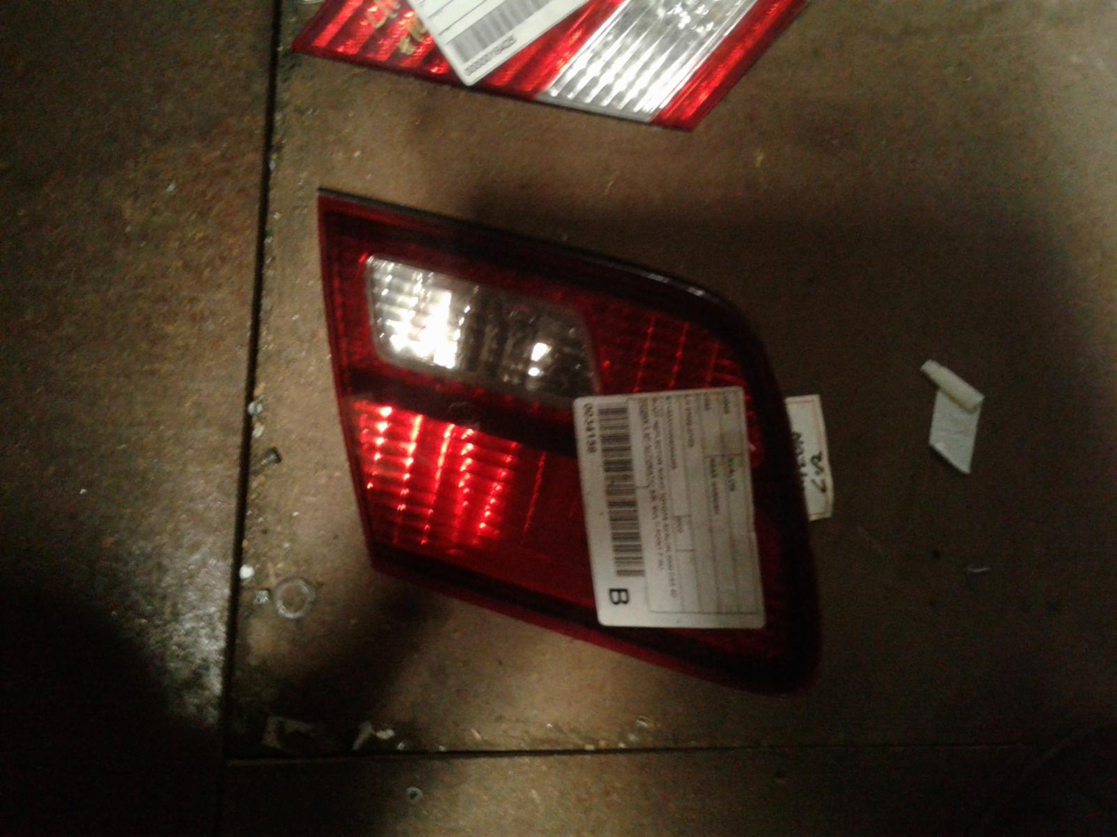 2000 Toyota Avalon Rear Garnish View Auto part Rear Garnish Toyota Avalon 2000