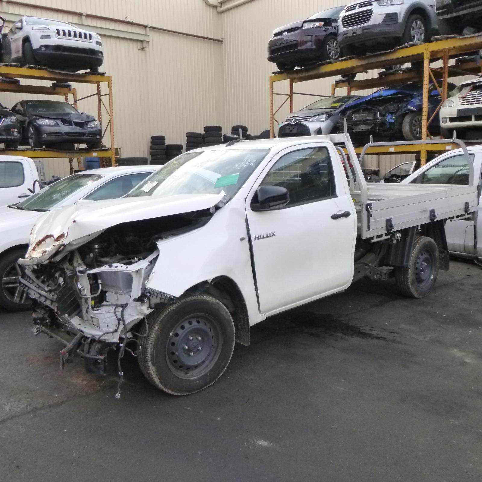 View Auto part Front Seat Toyota Hilux 2019