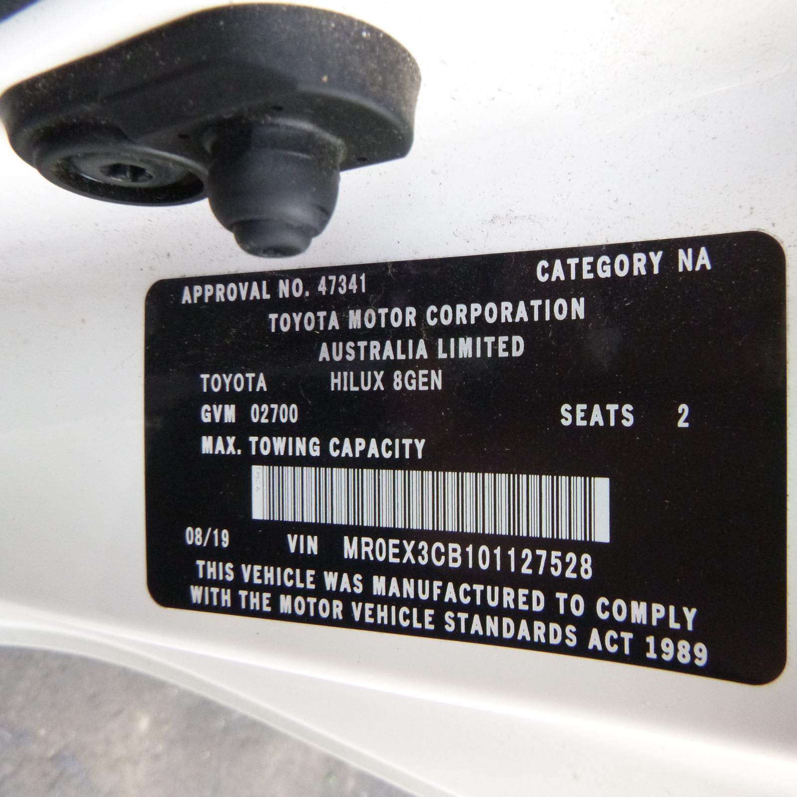 View Auto part Front Seat Toyota Hilux 2019