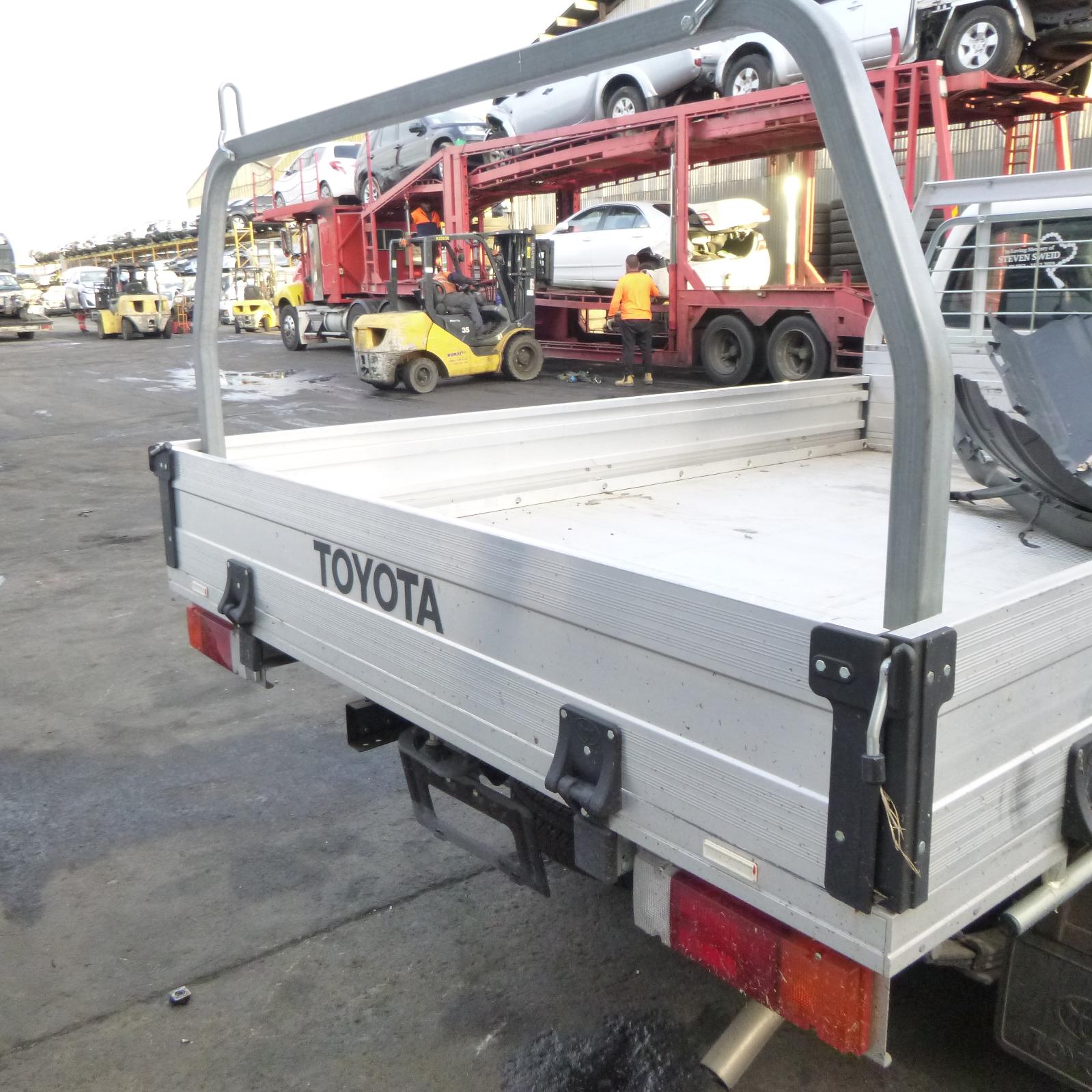 View Auto part Front Seat Toyota Hilux 2019