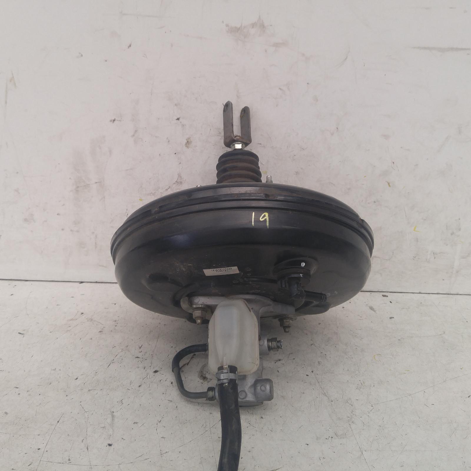 View Auto part Brake Booster Toyota Kluger 2007