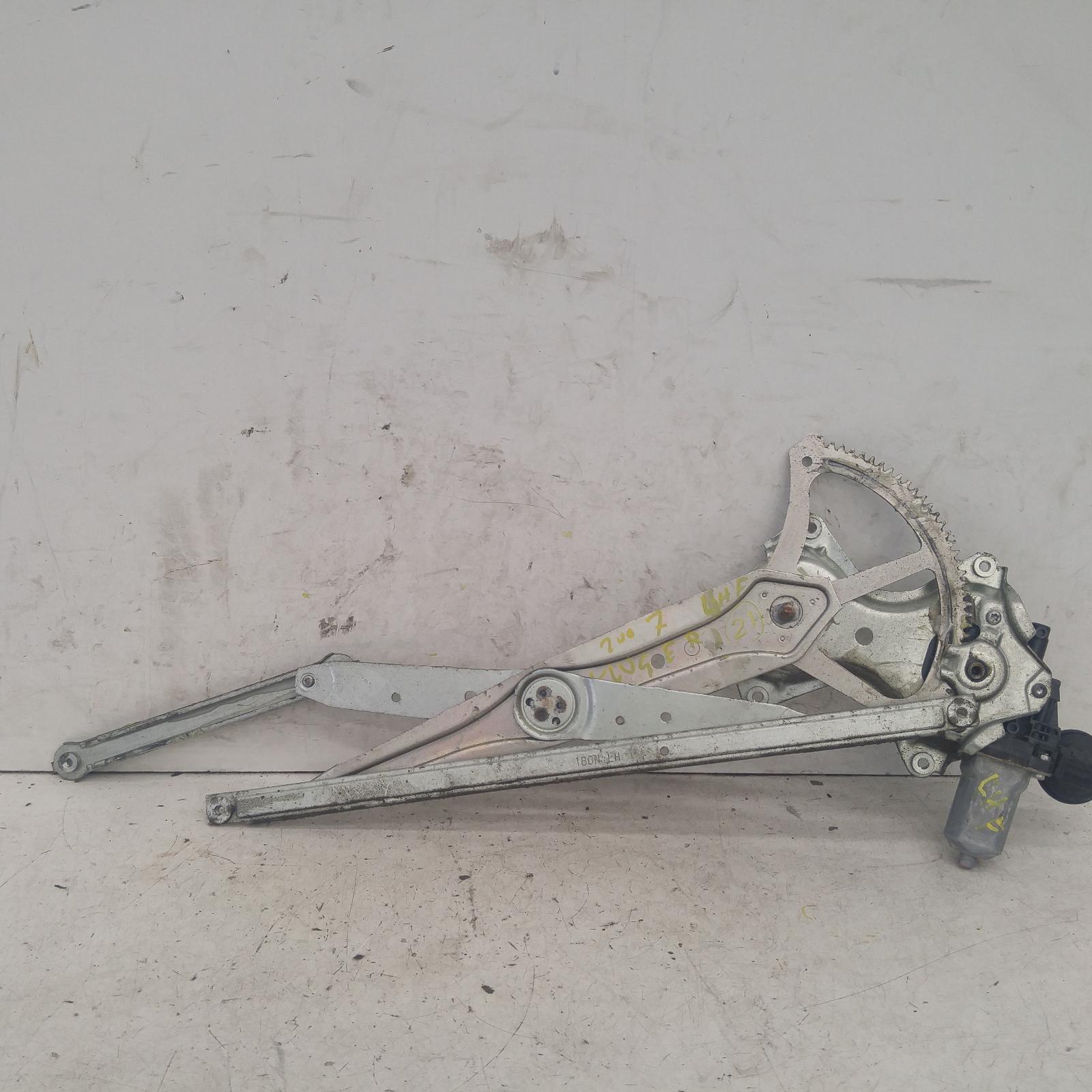 View Auto part Left Front Window Reg/Motor Toyota Kluger 2007