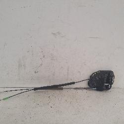 View Auto part Door/Boot/Gate Lock Toyota Kluger 2007