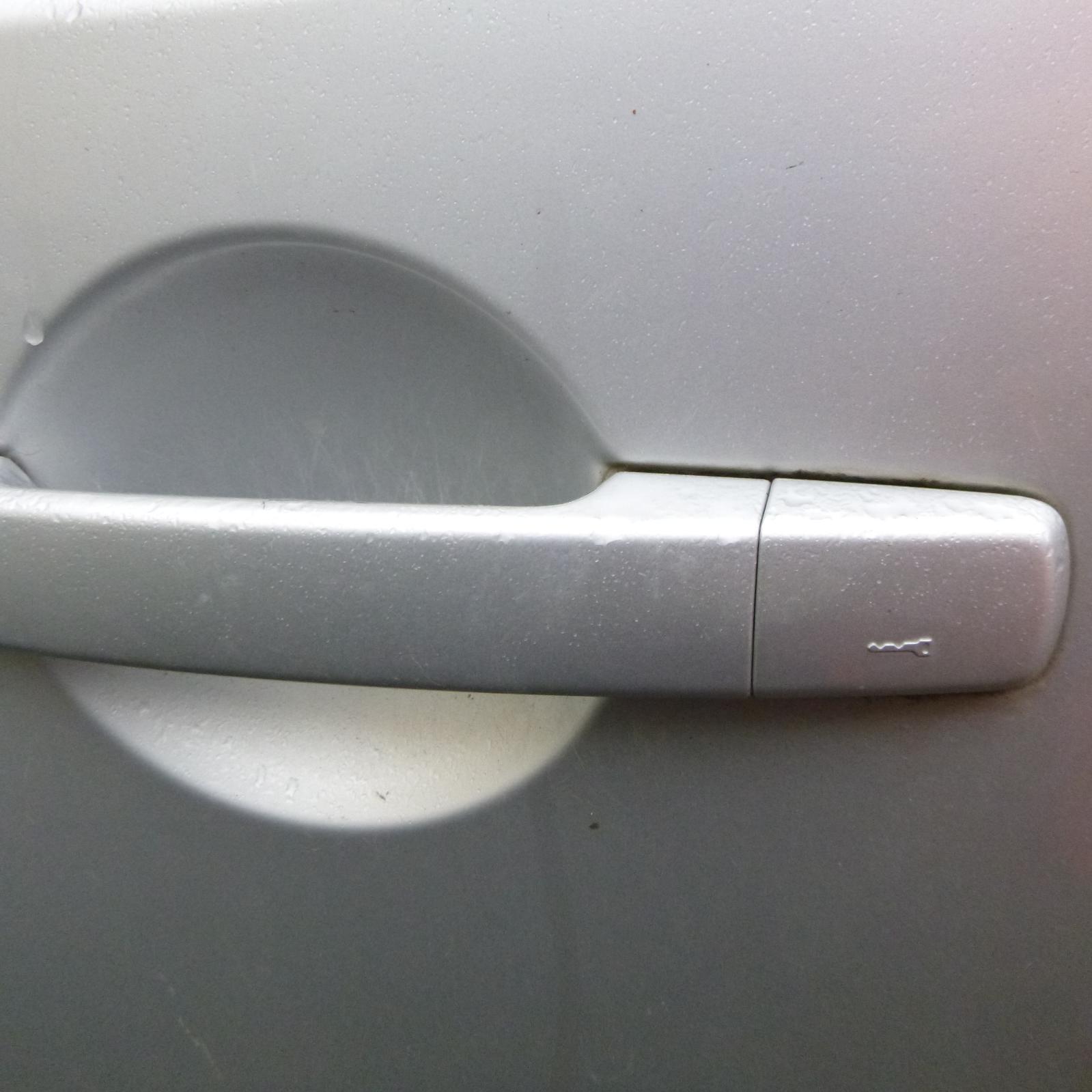 View Auto part Grille Nissan Pathfinder 2006