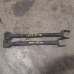 View Auto part Right Rear Trailing Arm Toyota Kluger 2007