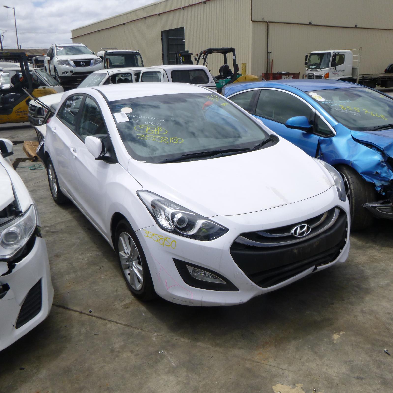 View Auto part Door/Boot/Gate Lock Hyundai I30 2014