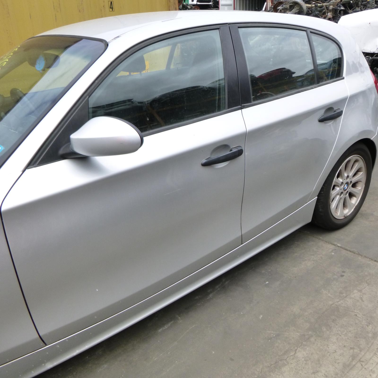 View Auto part Brake Booster Bmw 1 Series 2005