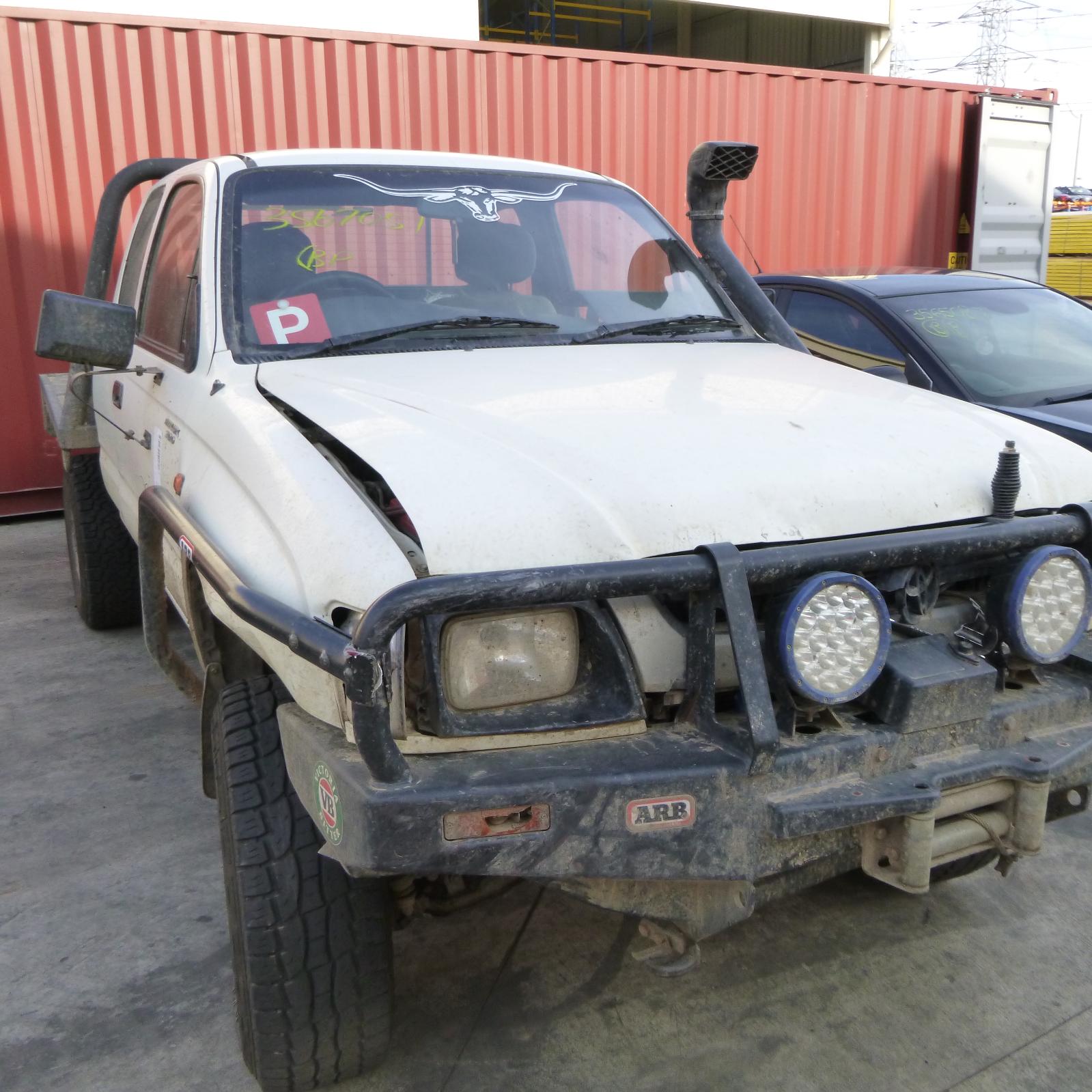 Wiper Motor Hilux Toyota 2003