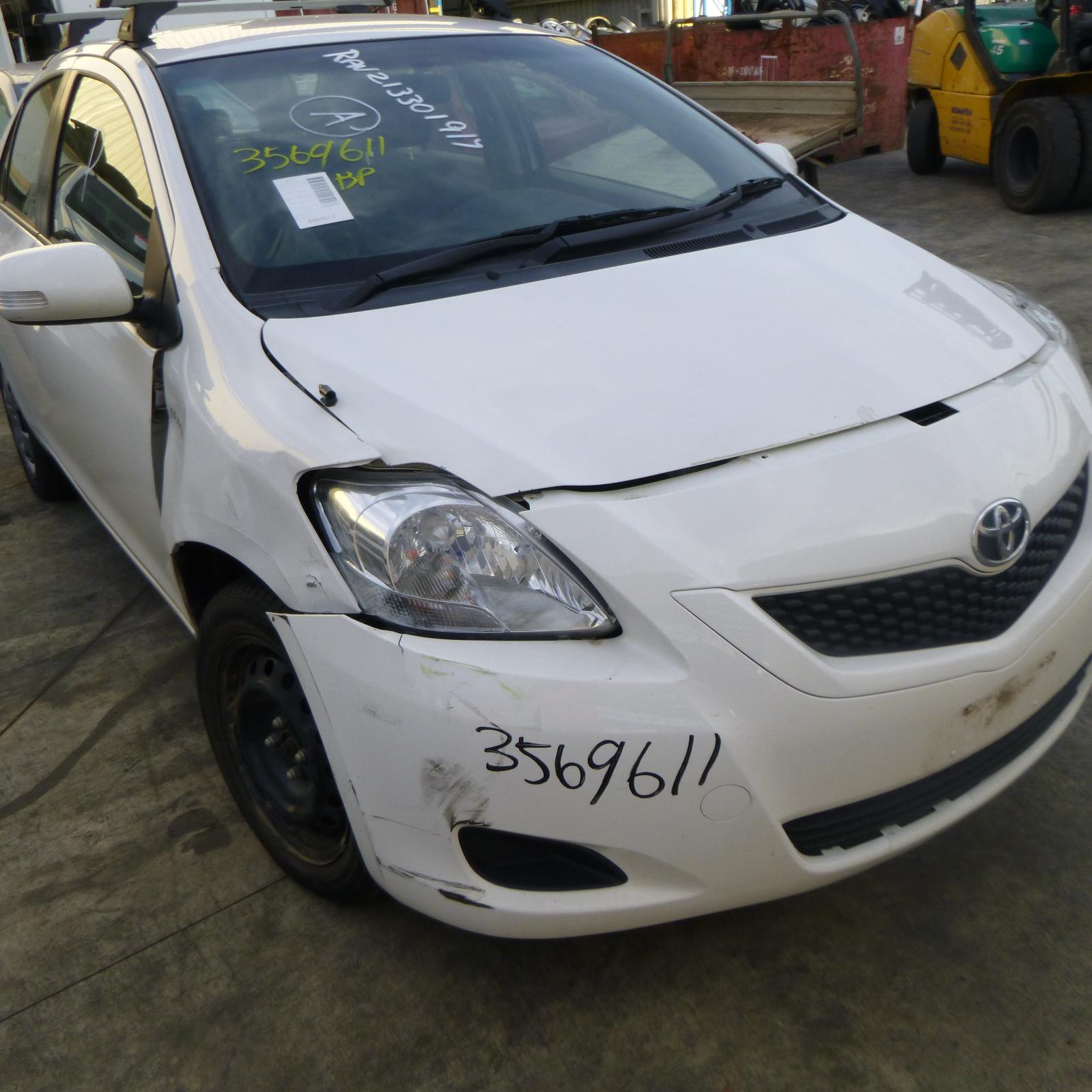 View Auto part Airbag Module/Sensor Toyota Yaris 2009