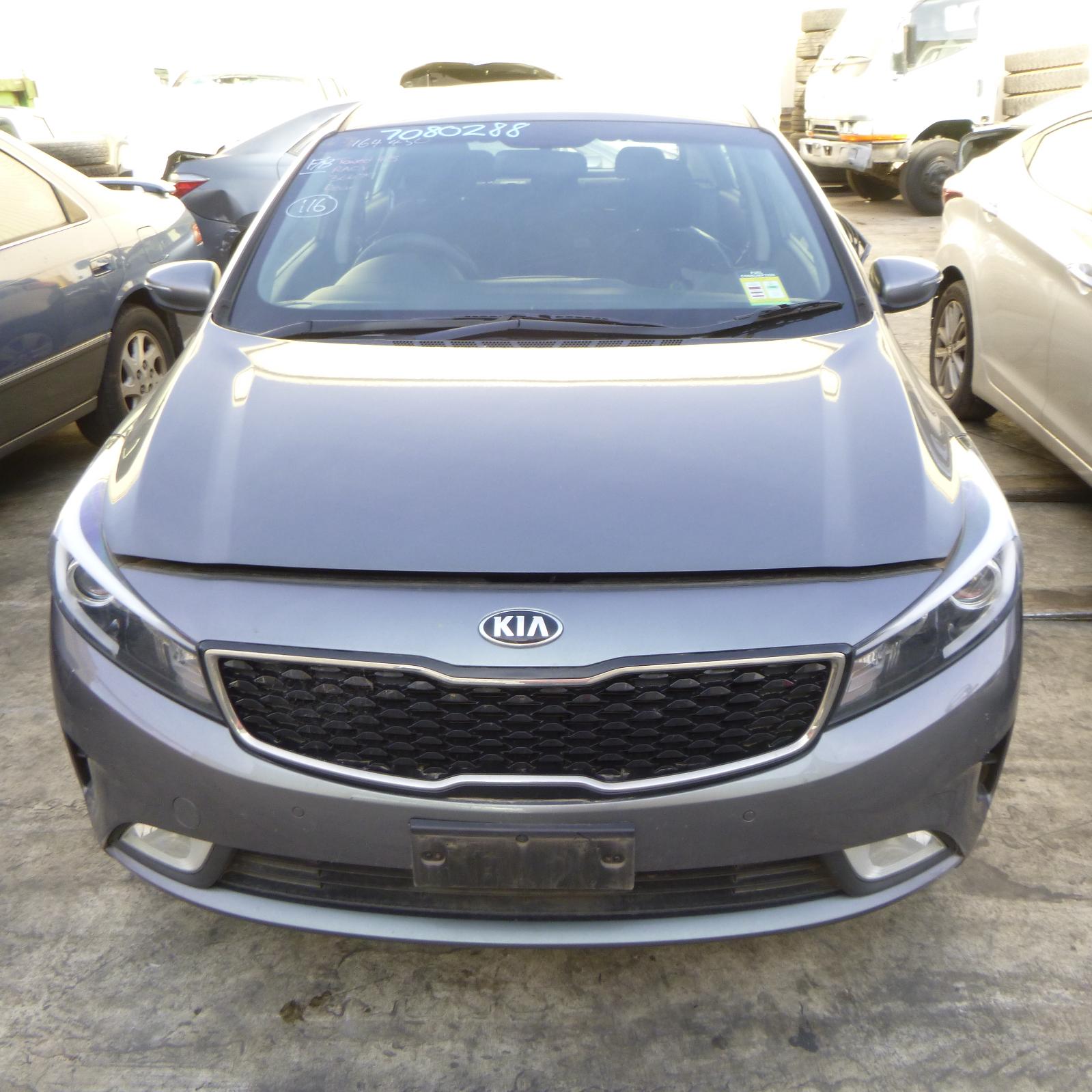 View Auto part Rear Spoiler Kia Cerato 2017