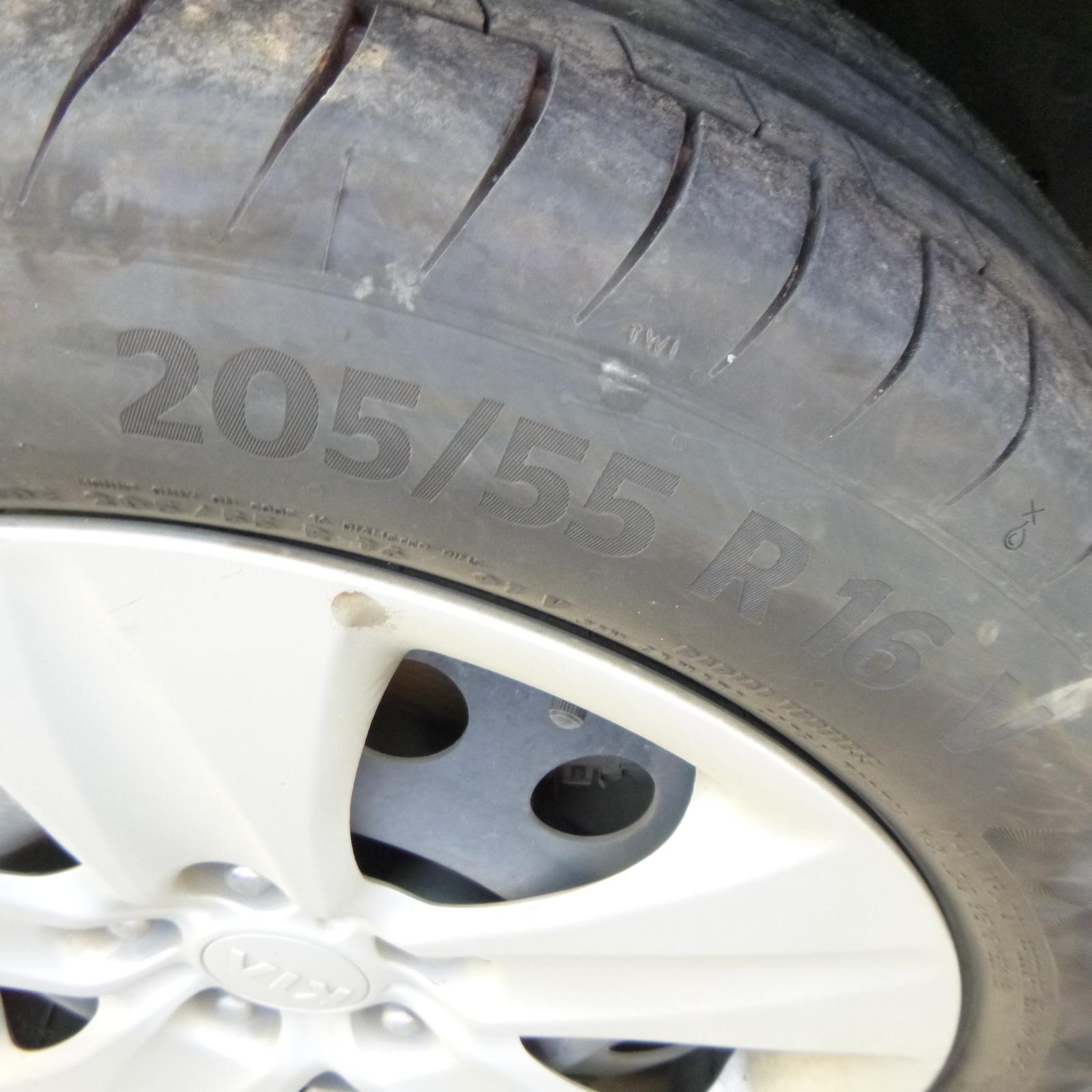 View Auto part Rear Spoiler Kia Cerato 2017