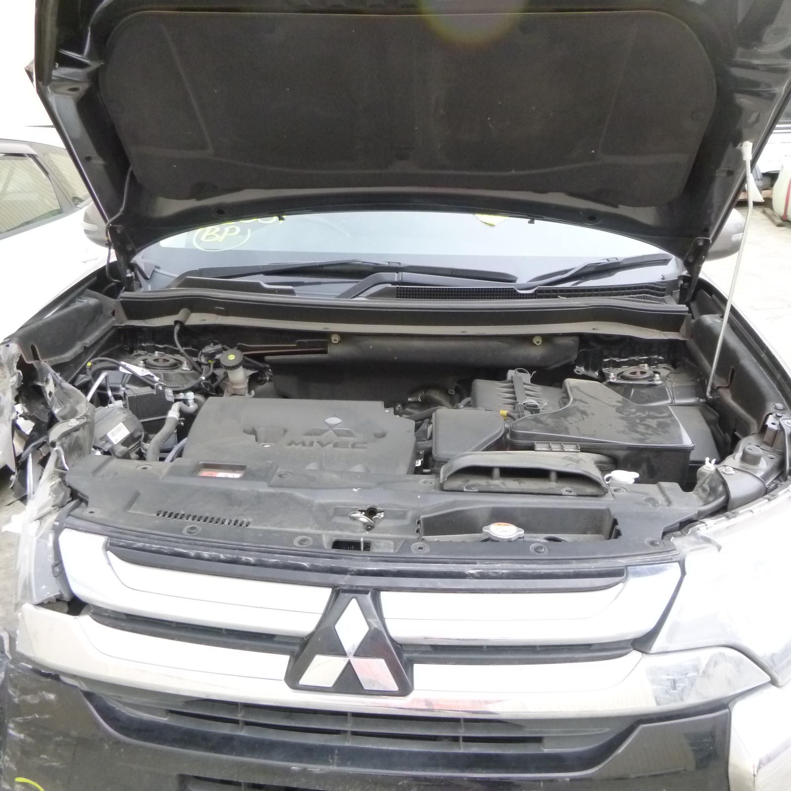 View Auto part Left Rear Wnd Reg/Motor Mitsubishi Outlander 2017