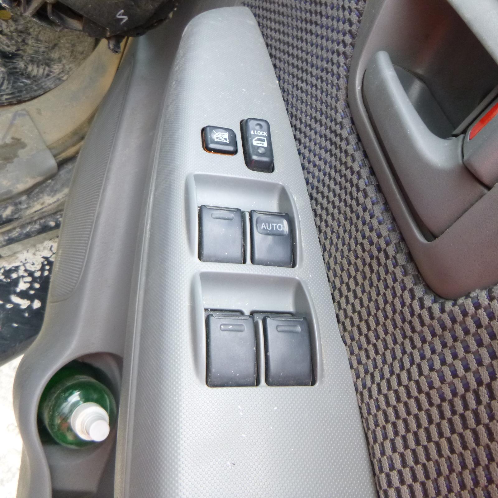 View Auto part Bonnet Scoop Toyota Hilux 2008