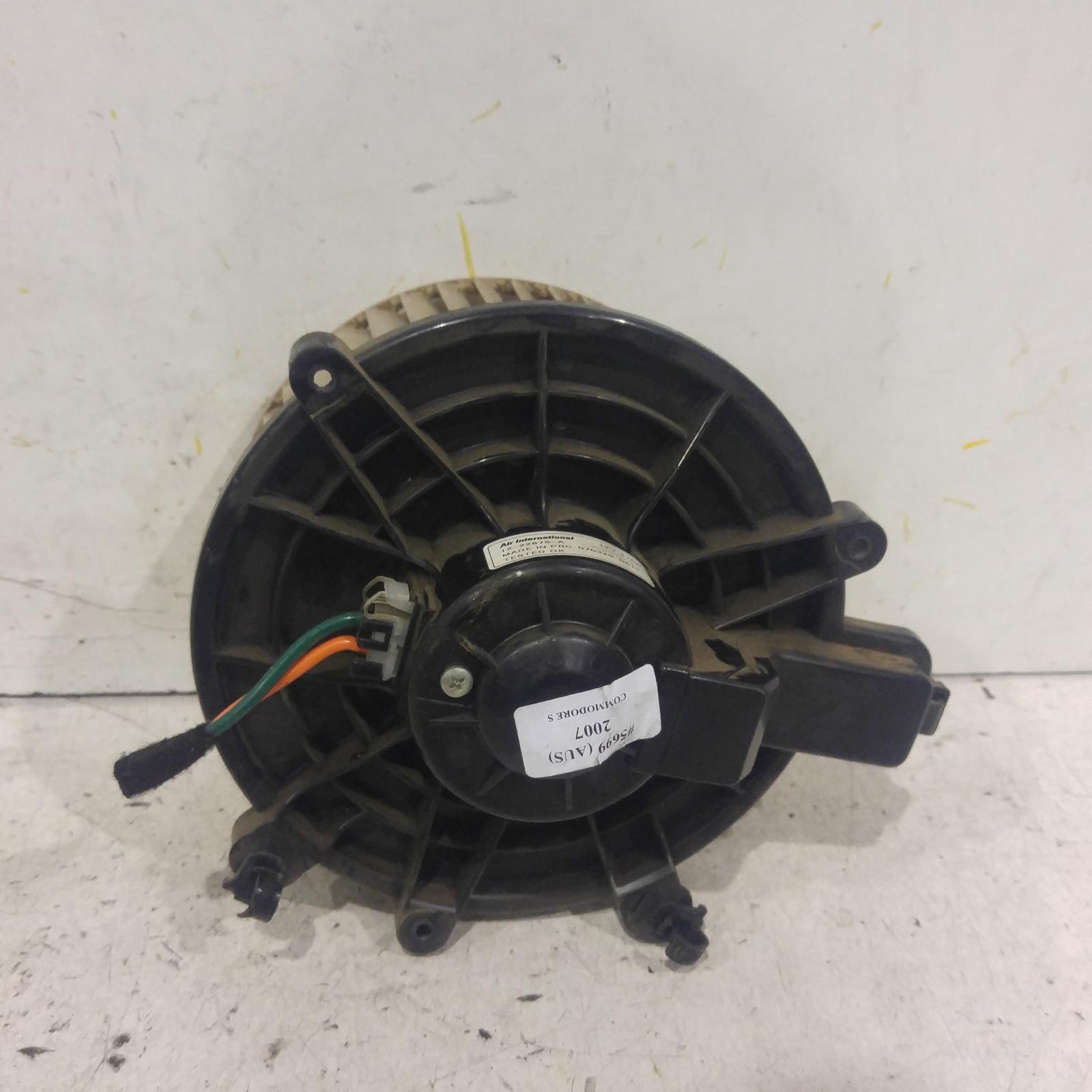View Auto part Heater Fan Motor Holden Commodore 2007