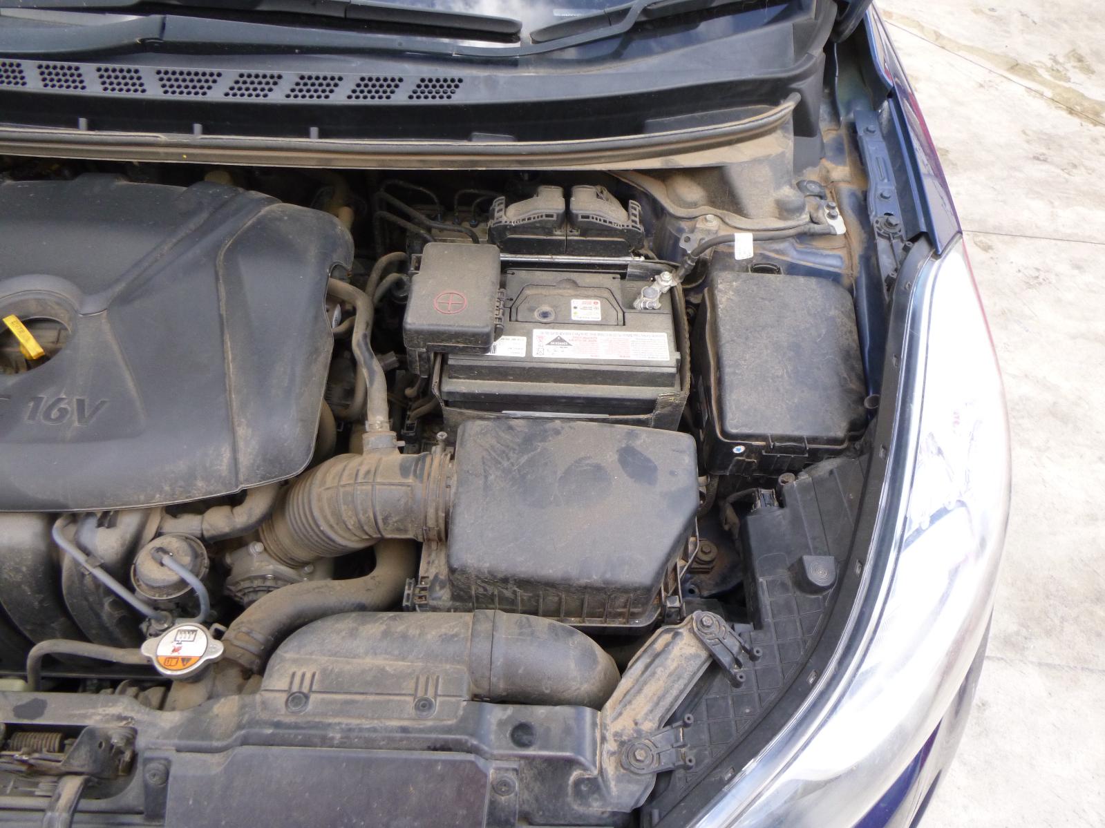 View Auto part Seatbelt/Stalk Hyundai Elantra 2012