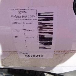 View Auto part Fuel Tank Toyota Hilux 2017