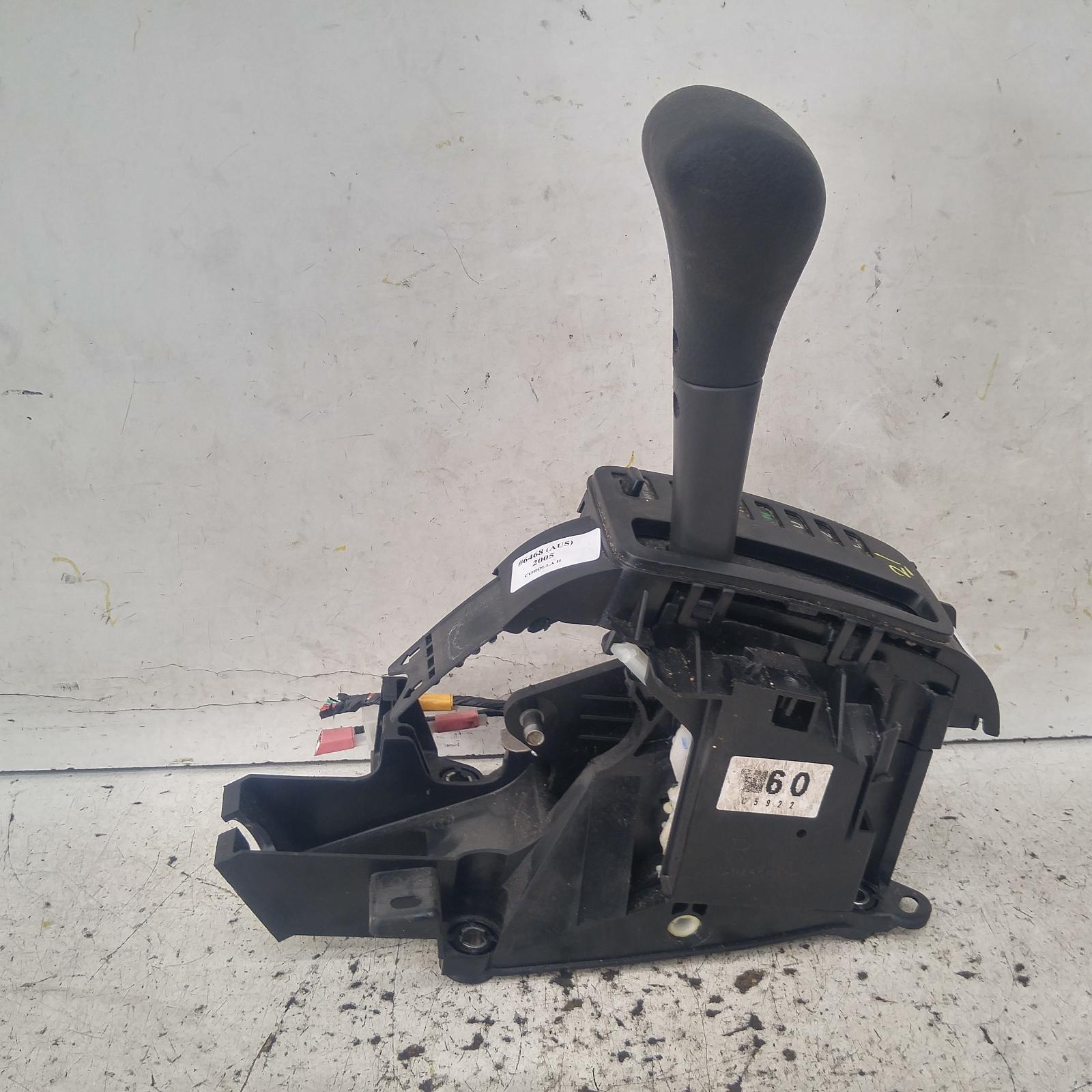 View Auto part Gear Stick/Shifter Toyota Corolla 2005