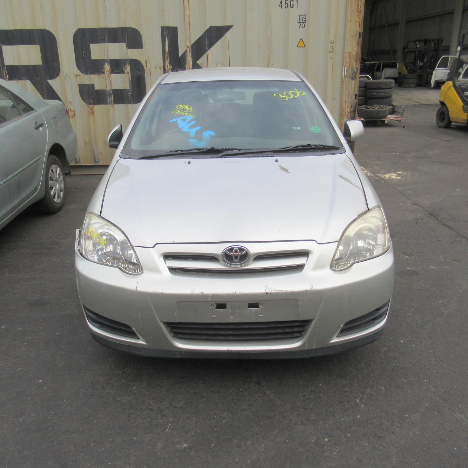 View Auto part Grille Toyota Corolla 2005