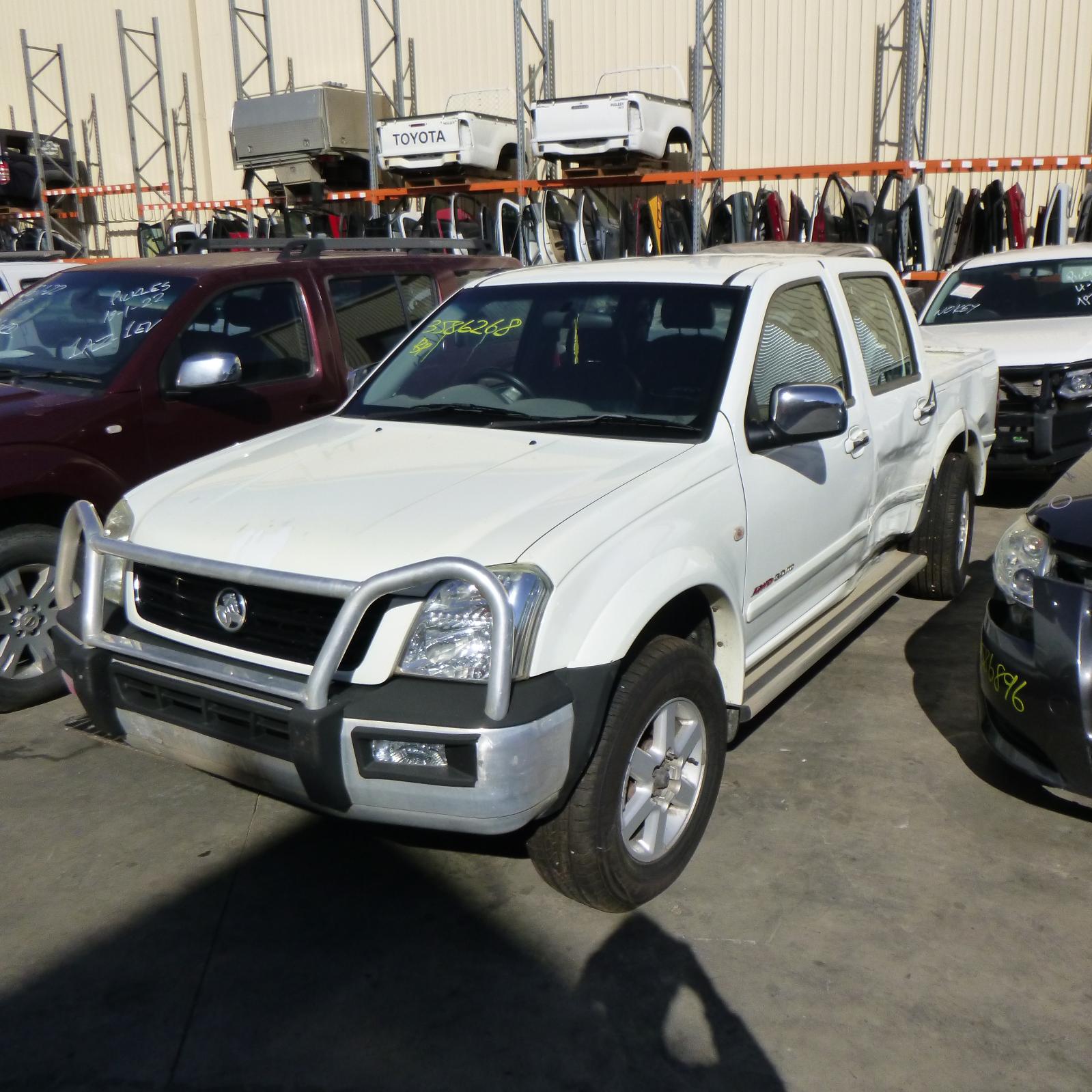 Bonnet Lock/Support Rodeo Holden 2004