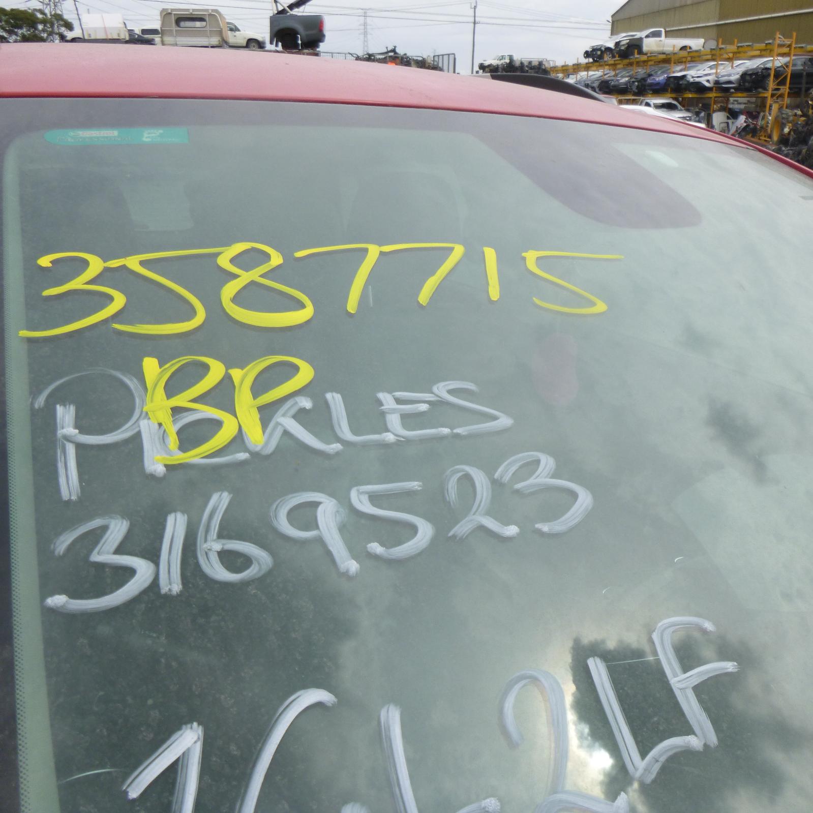 View Auto part Interior Mirror Holden Trax 2015