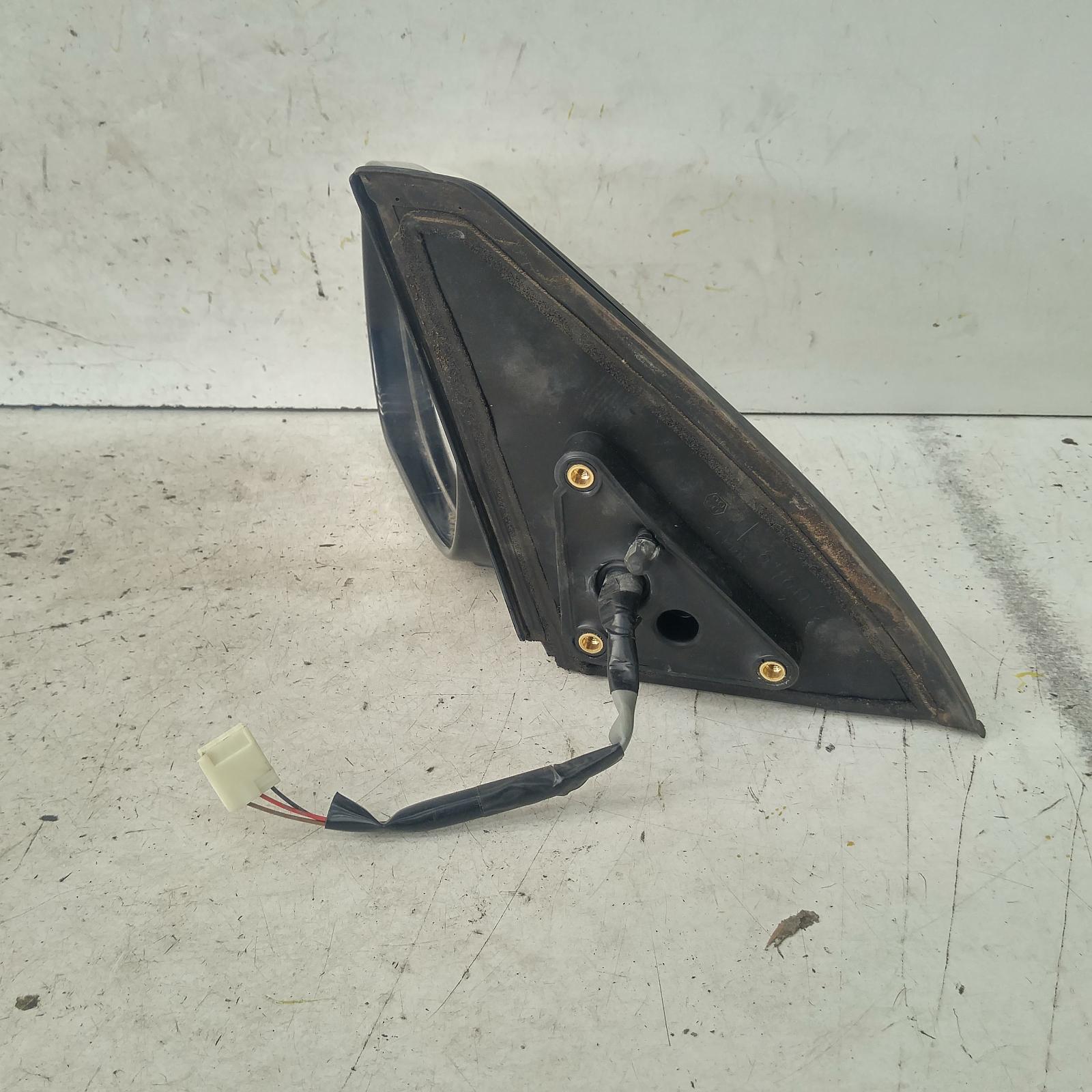 View Auto part Left Door Mirror Toyota Rav4 2001