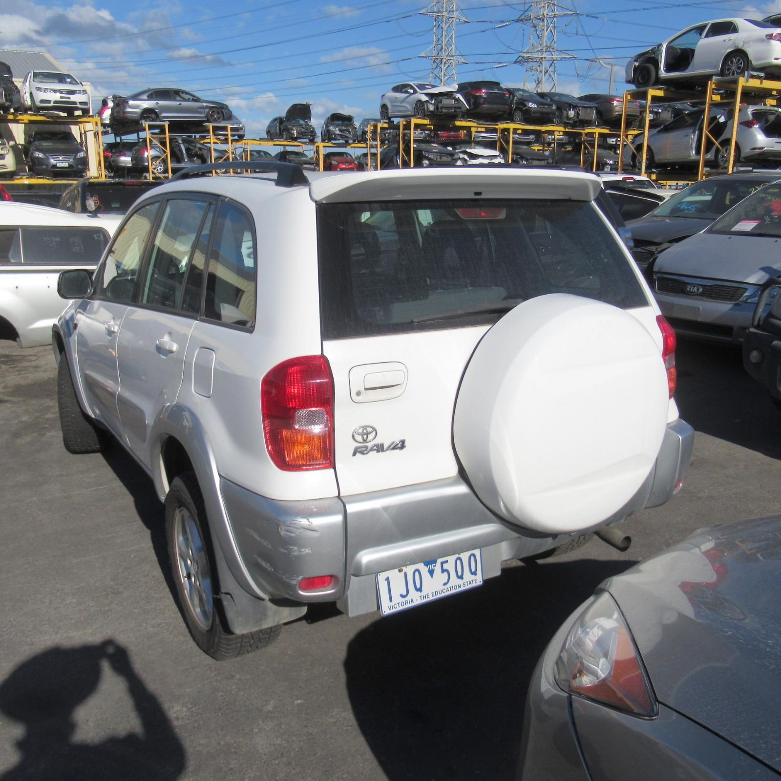 View Auto part Left Taillight Toyota Rav4 2001