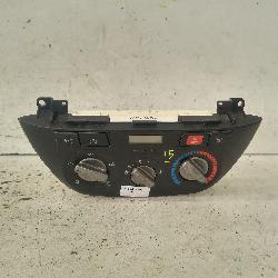 View Auto part Heater/Ac Controls Toyota Rav4 2001