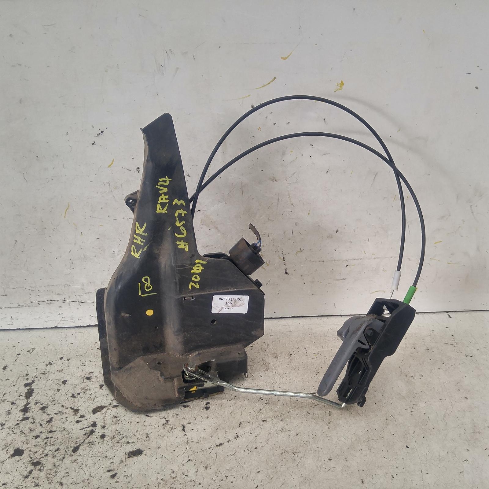 View Auto part Door/Boot/Gate Lock Toyota Rav4 2001