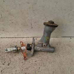 View Auto part Clutch Master Cylind Toyota Hilux 2004