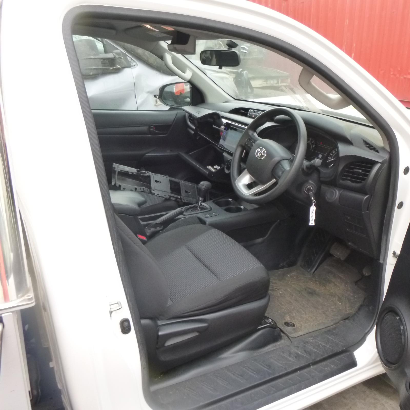 Door/Tailgate Seal Hilux Toyota 2018