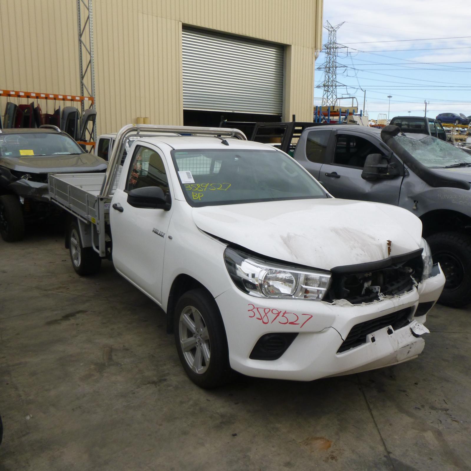 View Auto part Front Seat Toyota Hilux 2018