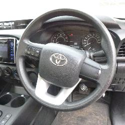View Auto part Front Seat Toyota Hilux 2018