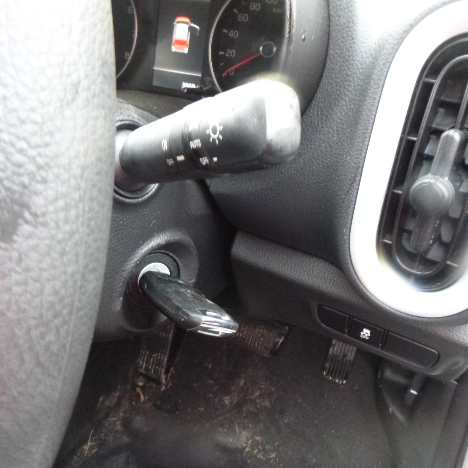 View Auto part Door/Boot/Gate Lock Kia Picanto 2021