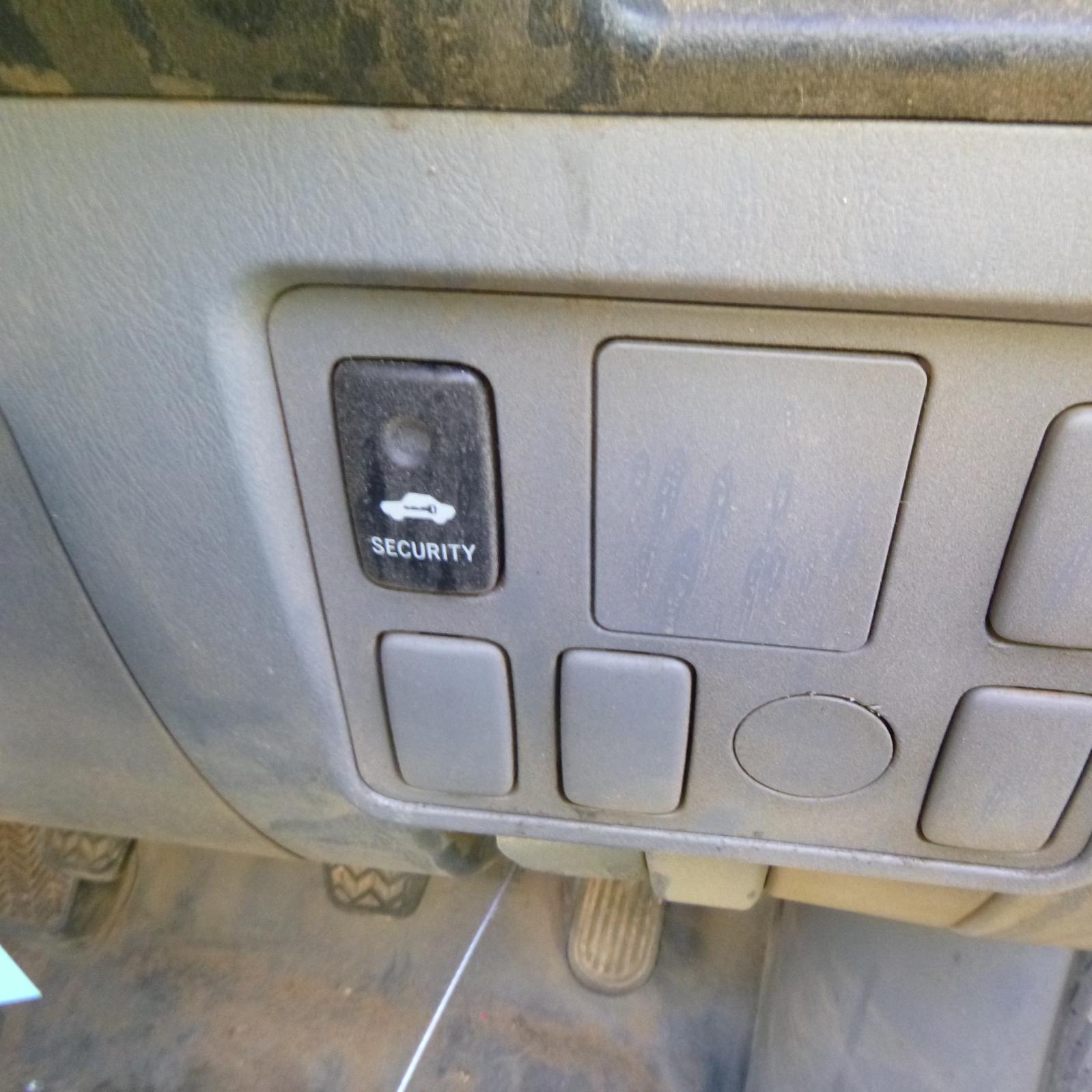 Instrument Cluster Hilux Toyota 2006