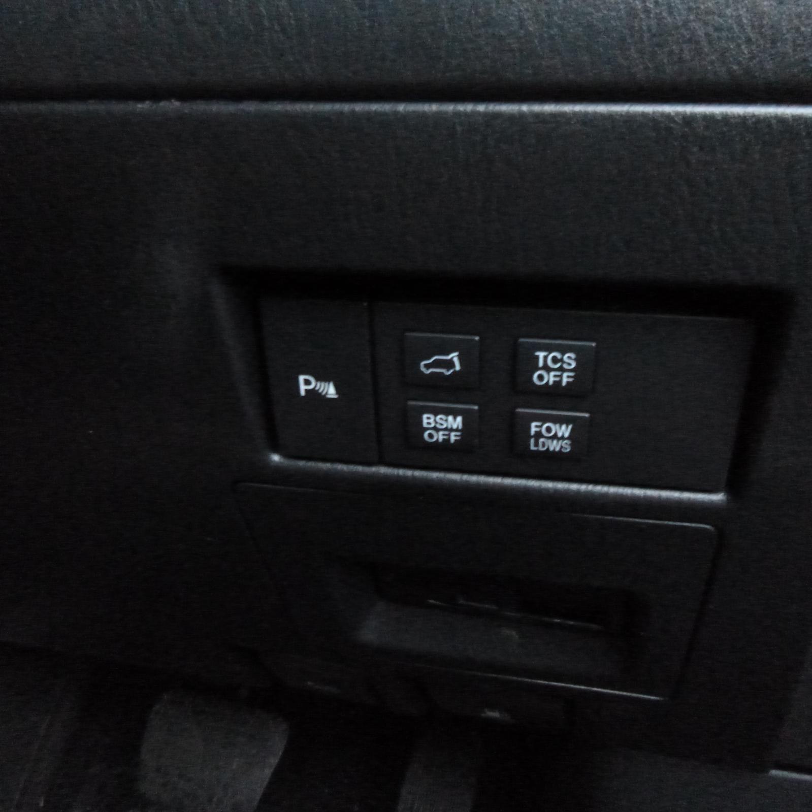 View Auto part Door Handle Mazda Cx9 2015
