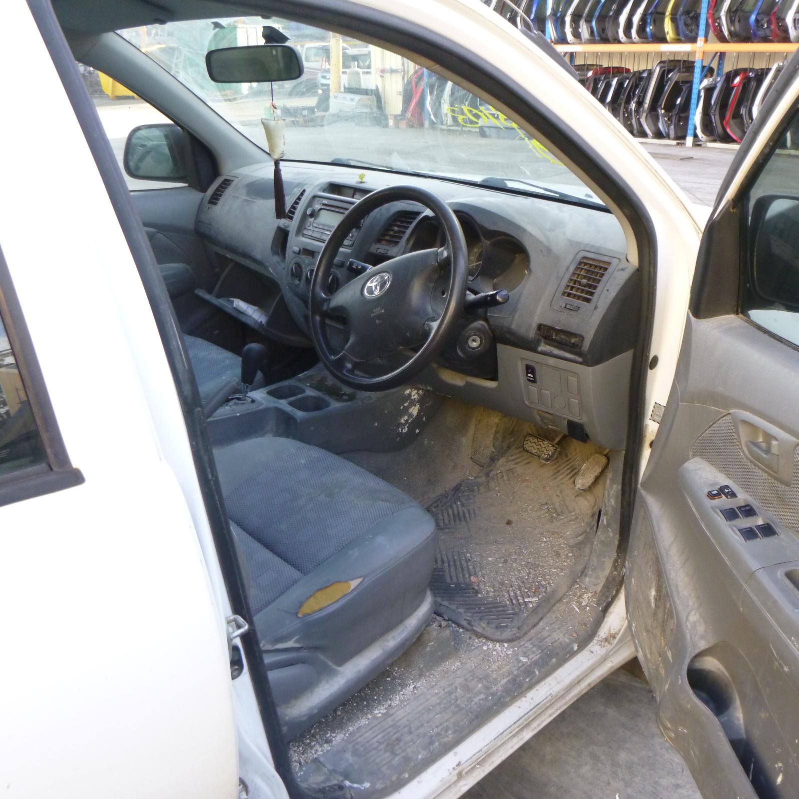 View Auto part Gear Stick/Shifter Toyota Hilux 2006