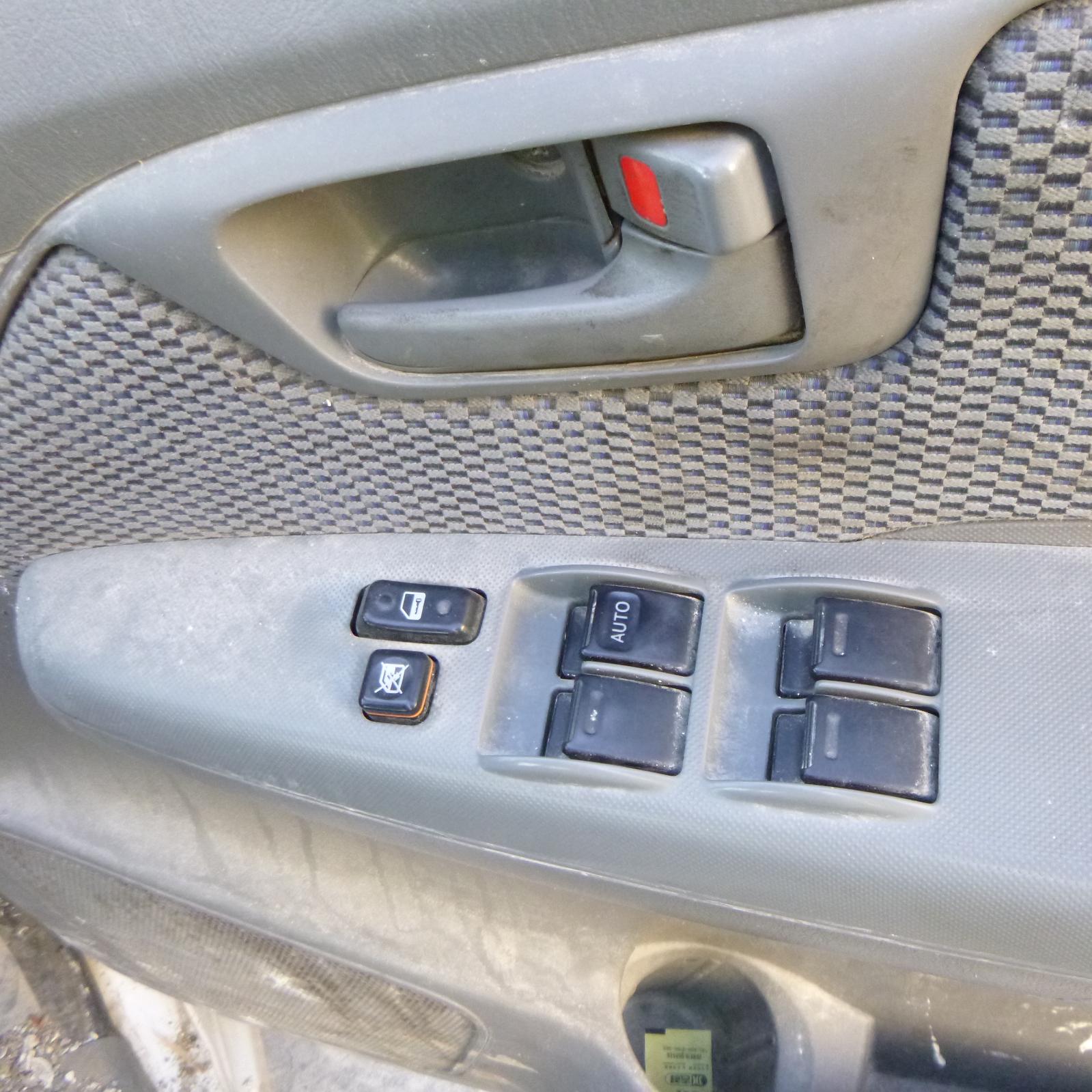View Auto part Gear Stick/Shifter Toyota Hilux 2006