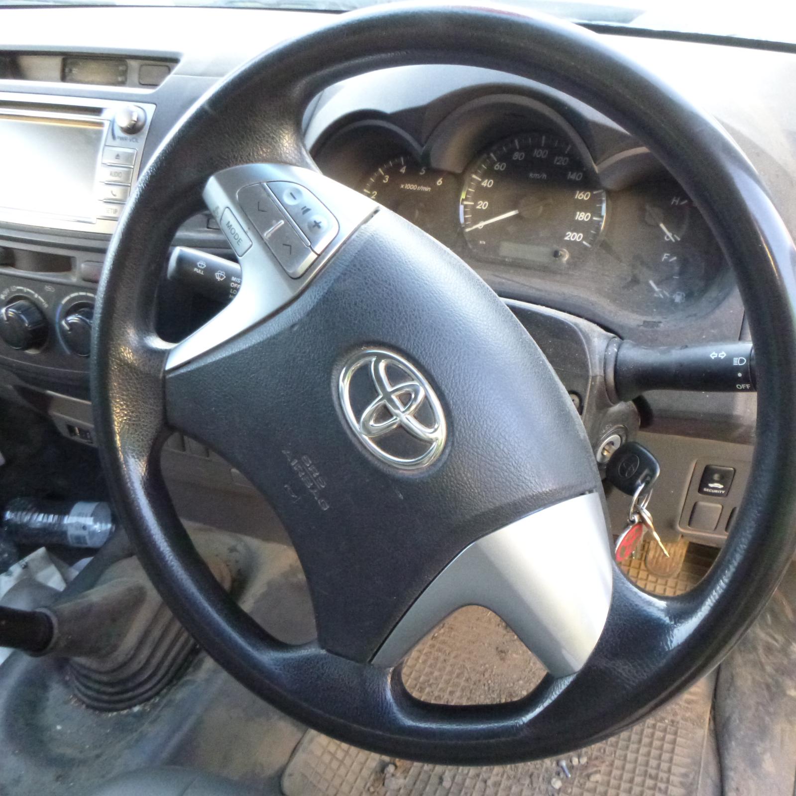 Instrument Cluster Hilux Toyota 2014