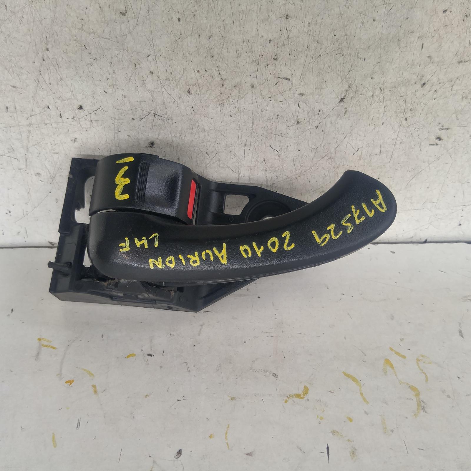 View Auto part Door Handle Toyota Aurion 2010