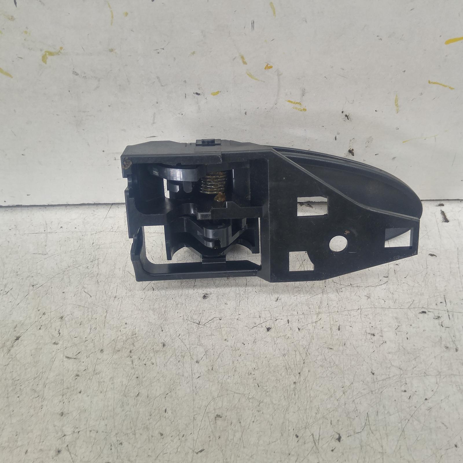 View Auto part Door Handle Toyota Rav4 2008