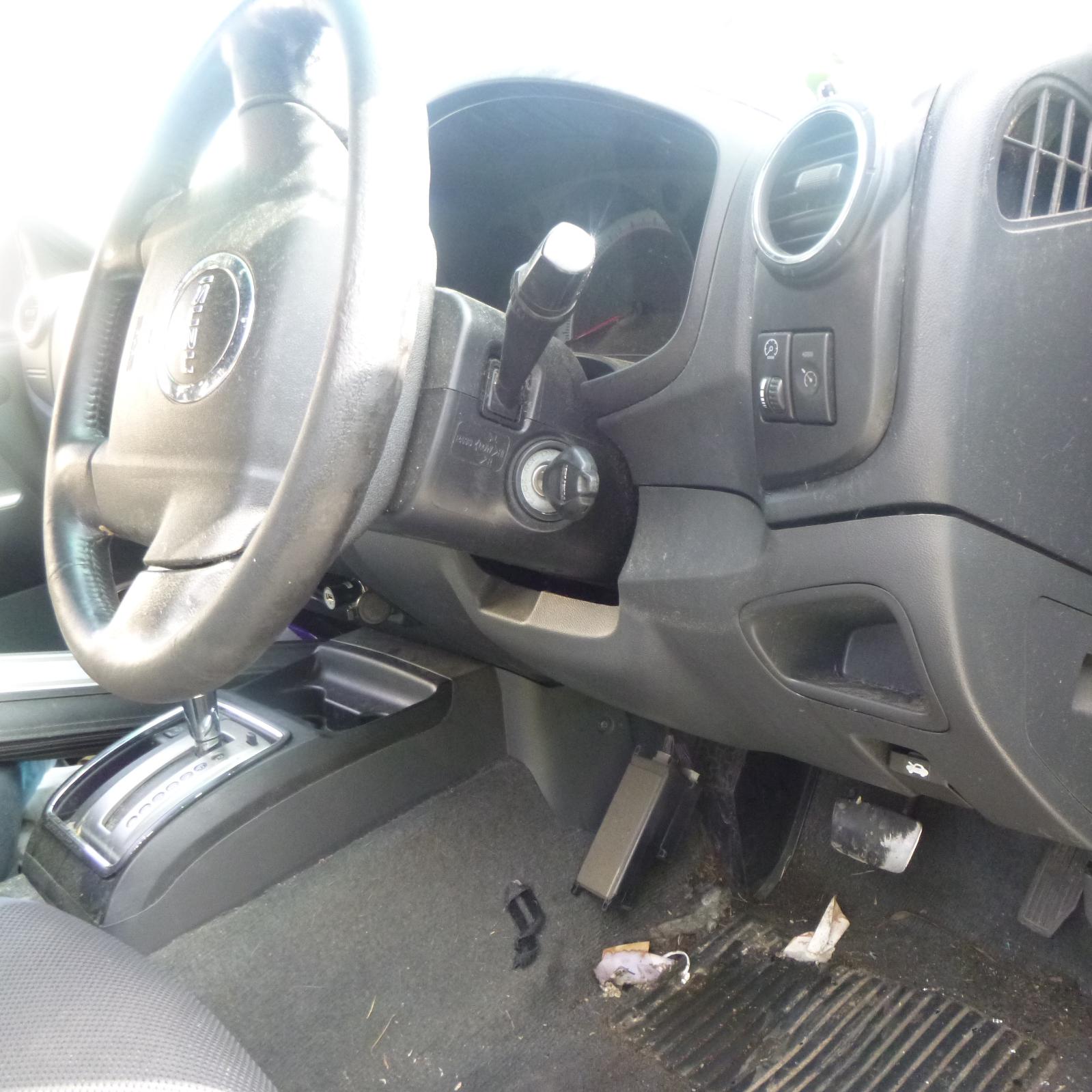 View Auto part Instrument Cluster Isuzu Dmax 2011