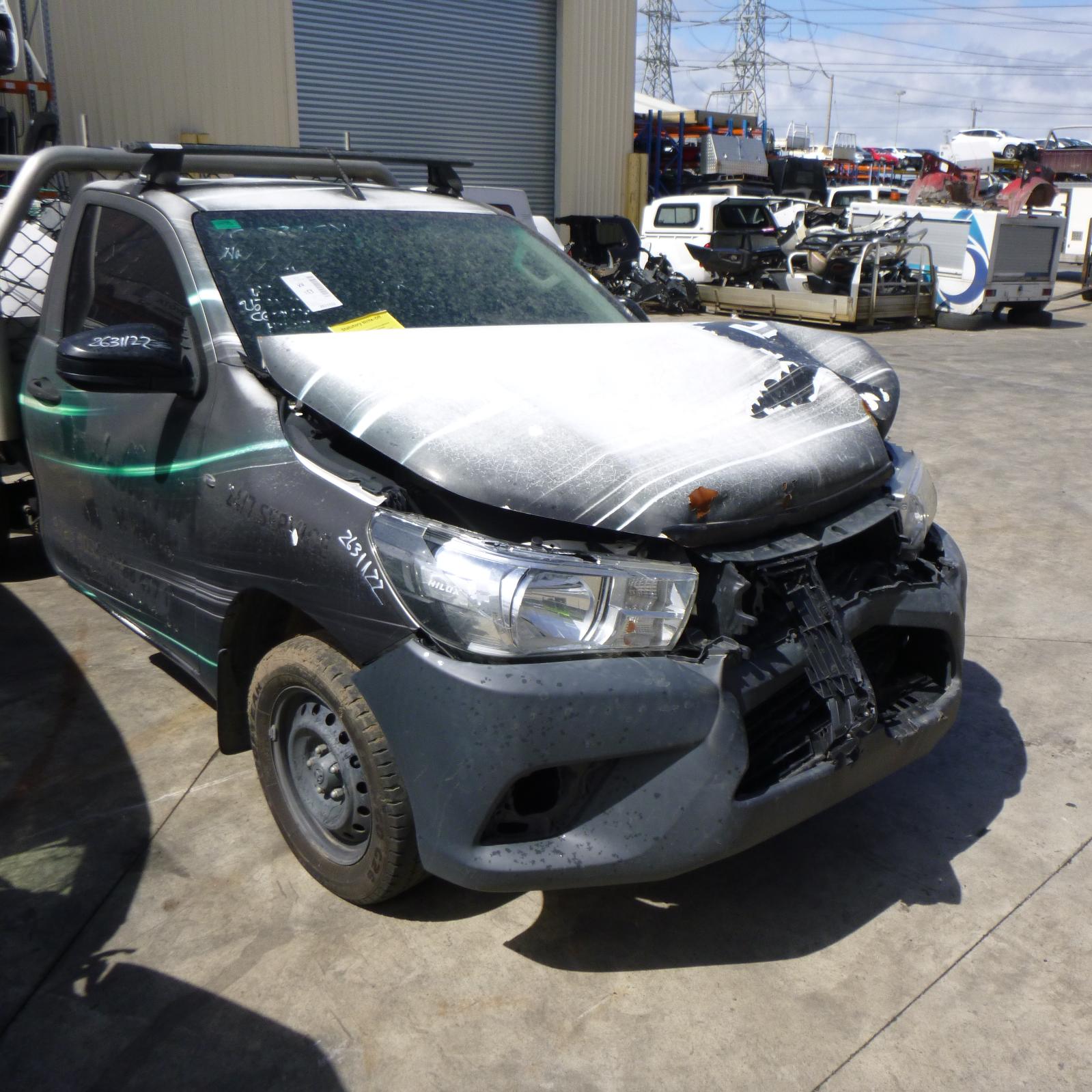 Fuel Filter Housing Hilux Toyota 2015