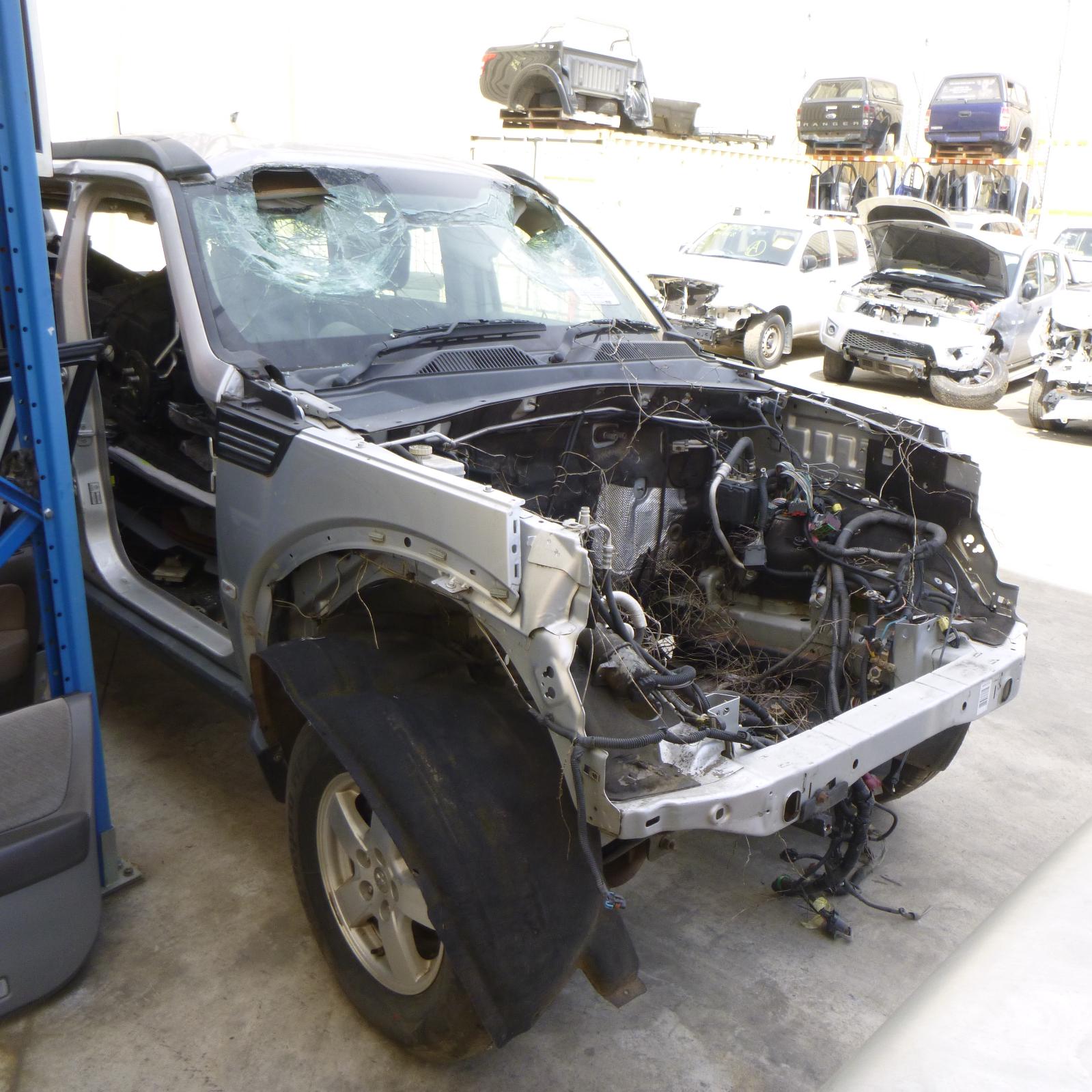 View Auto part Rear Bumper Dodge Nitro 2007