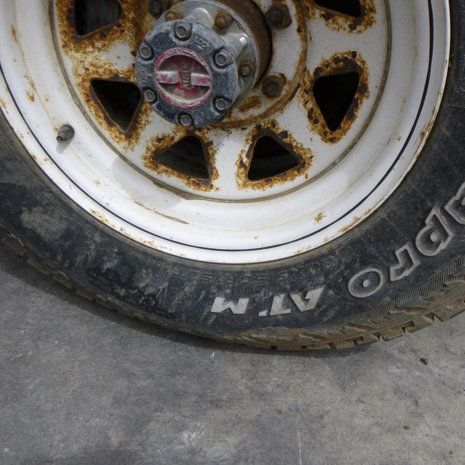 View Auto part Brake Booster Toyota Hilux 1996